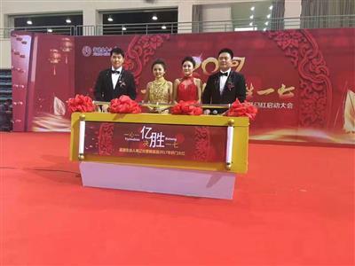 錦卷鋪華章 盛典啟新程——上海慶典道具卷軸租賃與禮儀服務(wù)全解析
